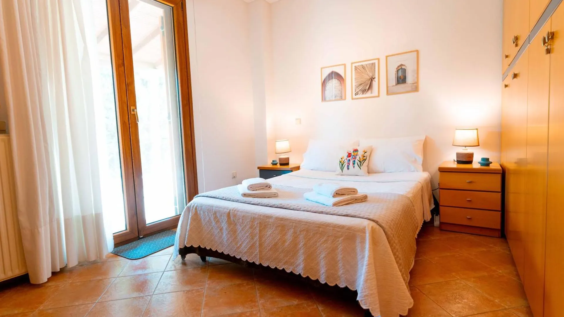 Villa Bougainvillea Epanomi 0*,