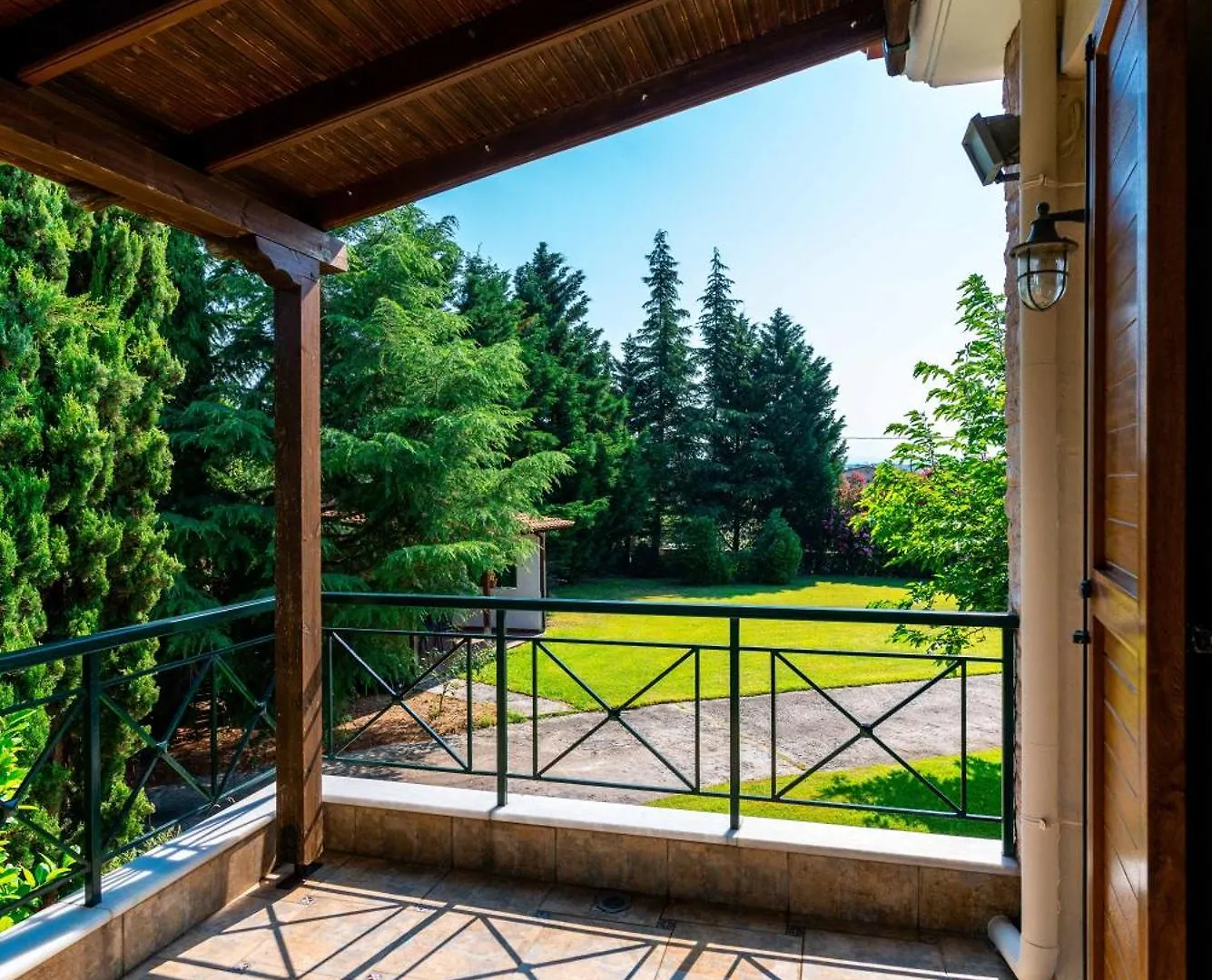 Holiday home Villa Bougainvillea Epanomi
